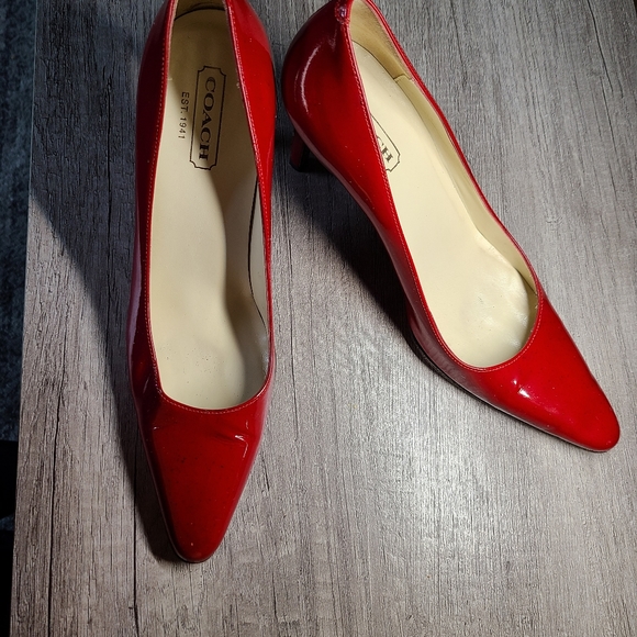 Coach Misty Patent Leather vintage 3½" heels Red - Picture 3 of 16